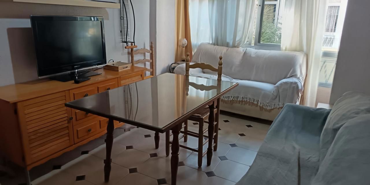 Piso en alquiler en  Sevilla  1/1