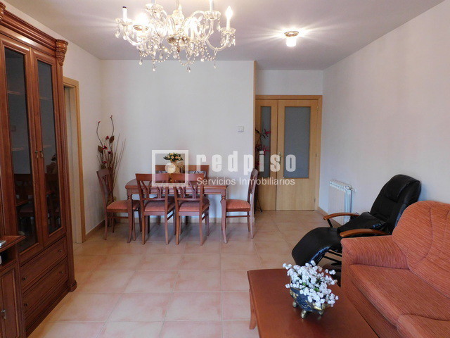 Piso en alquiler en  Vicálvaro, Madrid  3/11