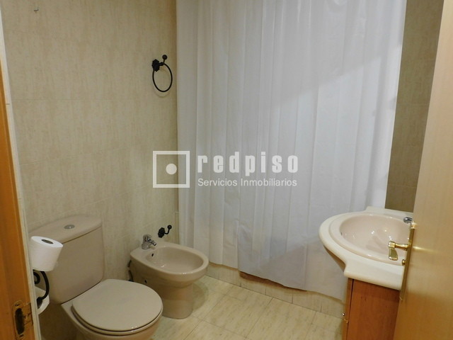 Piso en alquiler en  Vicálvaro, Madrid  11/11