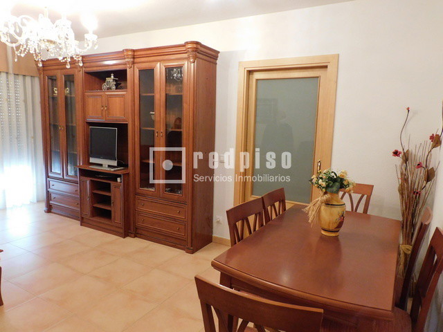 Piso en alquiler en  Vicálvaro, Madrid  2/11