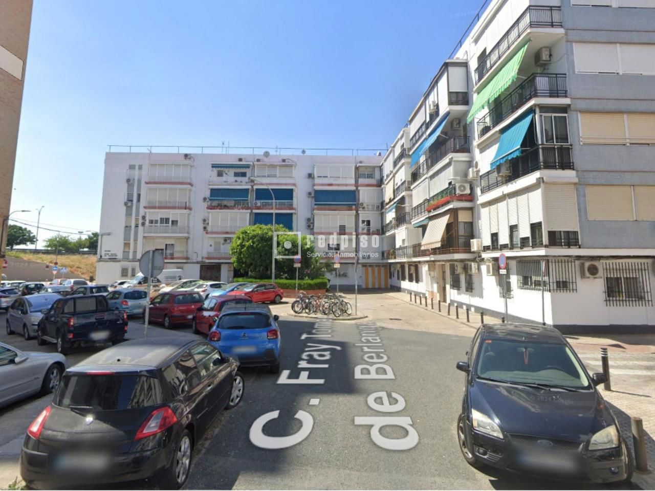 Piso en alquiler en  calle del Fray Tomás de Berlanga, Sevilla  17/20