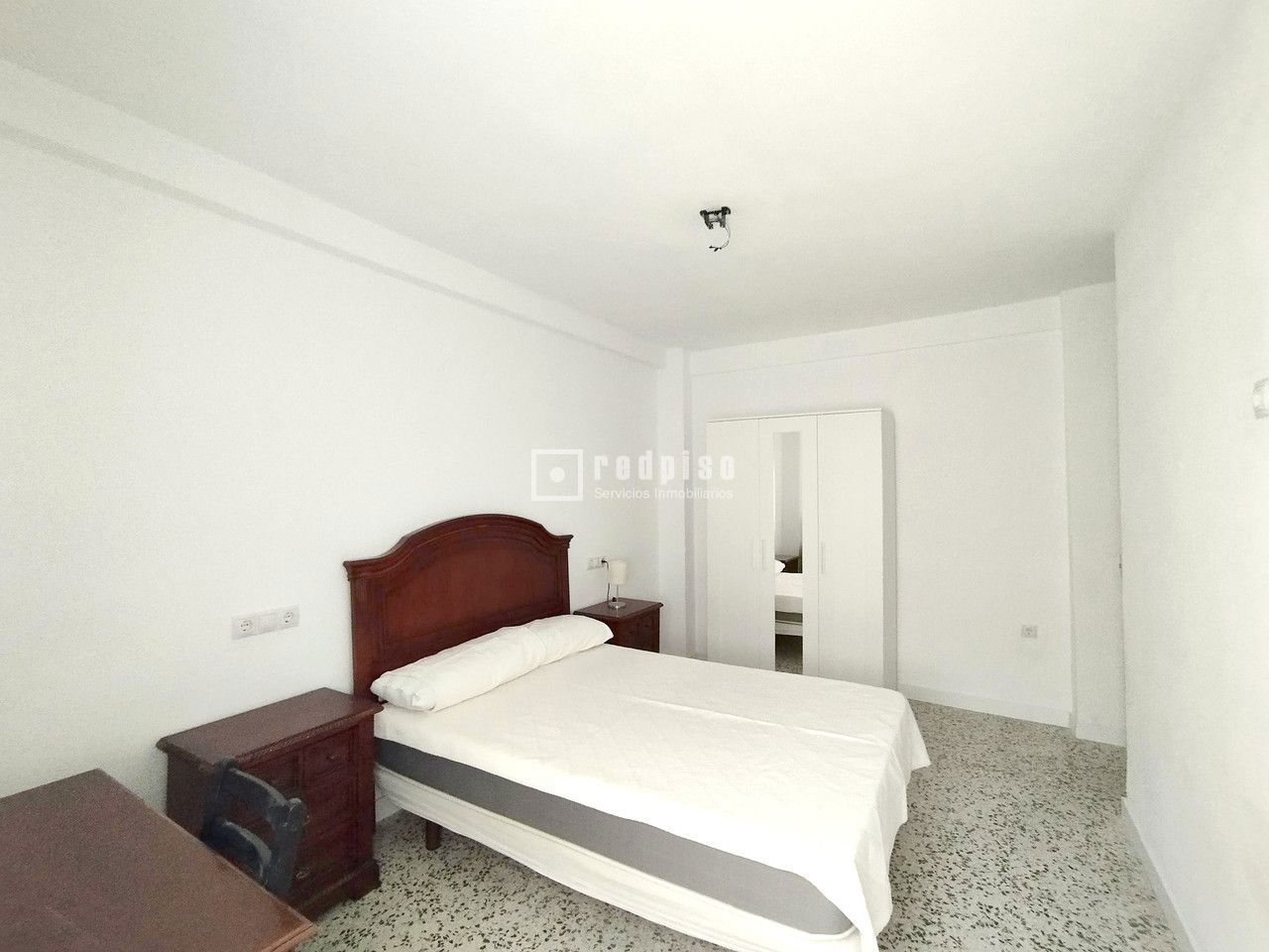 Piso en alquiler en  calle del Fray Tomás de Berlanga, Sevilla  7/20