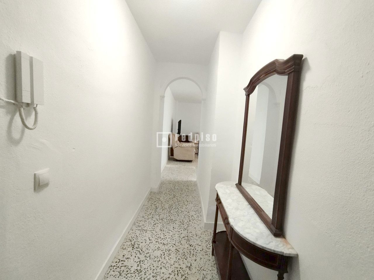 Piso en alquiler en  calle del Fray Tomás de Berlanga, Sevilla  8/20