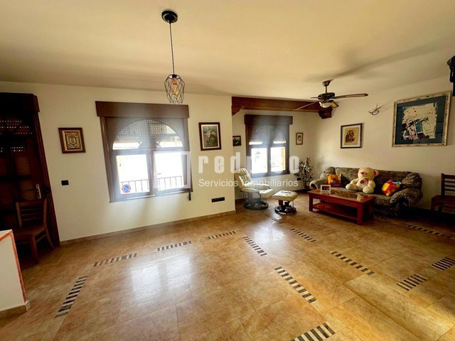 Casa en venta en  Santa Cruz de la Zarza, Toledo  4/13