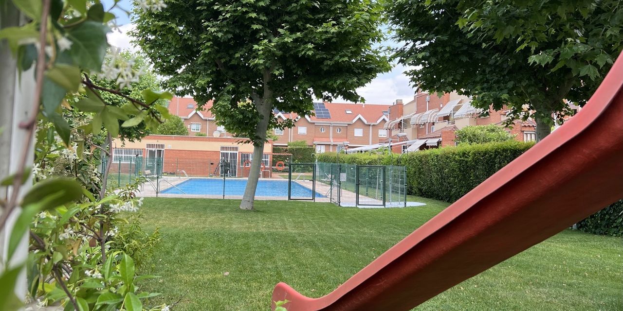 Casa en venta en  Alcalá de Henares, Madrid  1/1