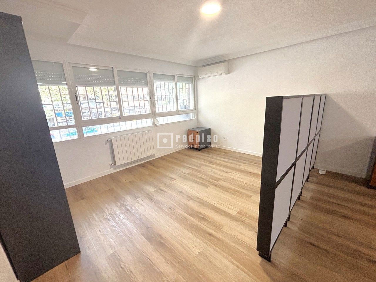 Local en venta en calle De Alcalá, San Blas-canillejas, Madrid 6/9