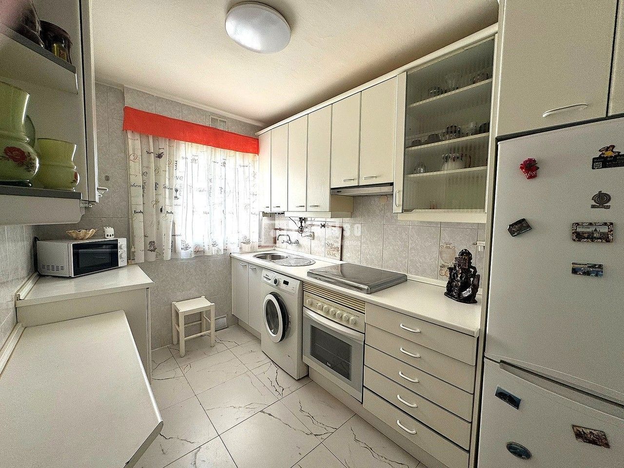 Piso en venta en  calle de Antonio Machado, Coslada, Madrid  4/17