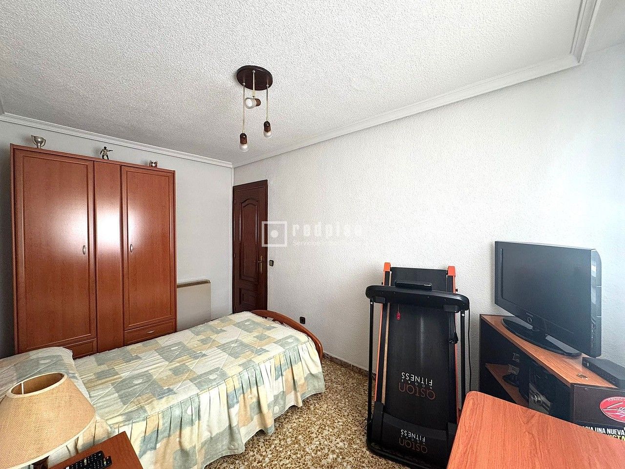 Piso en venta en  calle de Antonio Machado, Coslada, Madrid  6/17