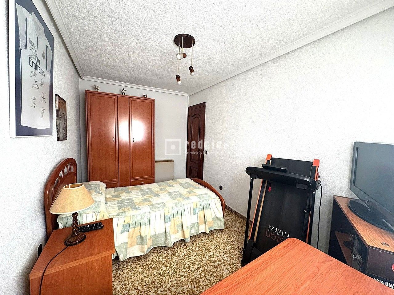 Piso en venta en  calle de Antonio Machado, Coslada, Madrid  7/17