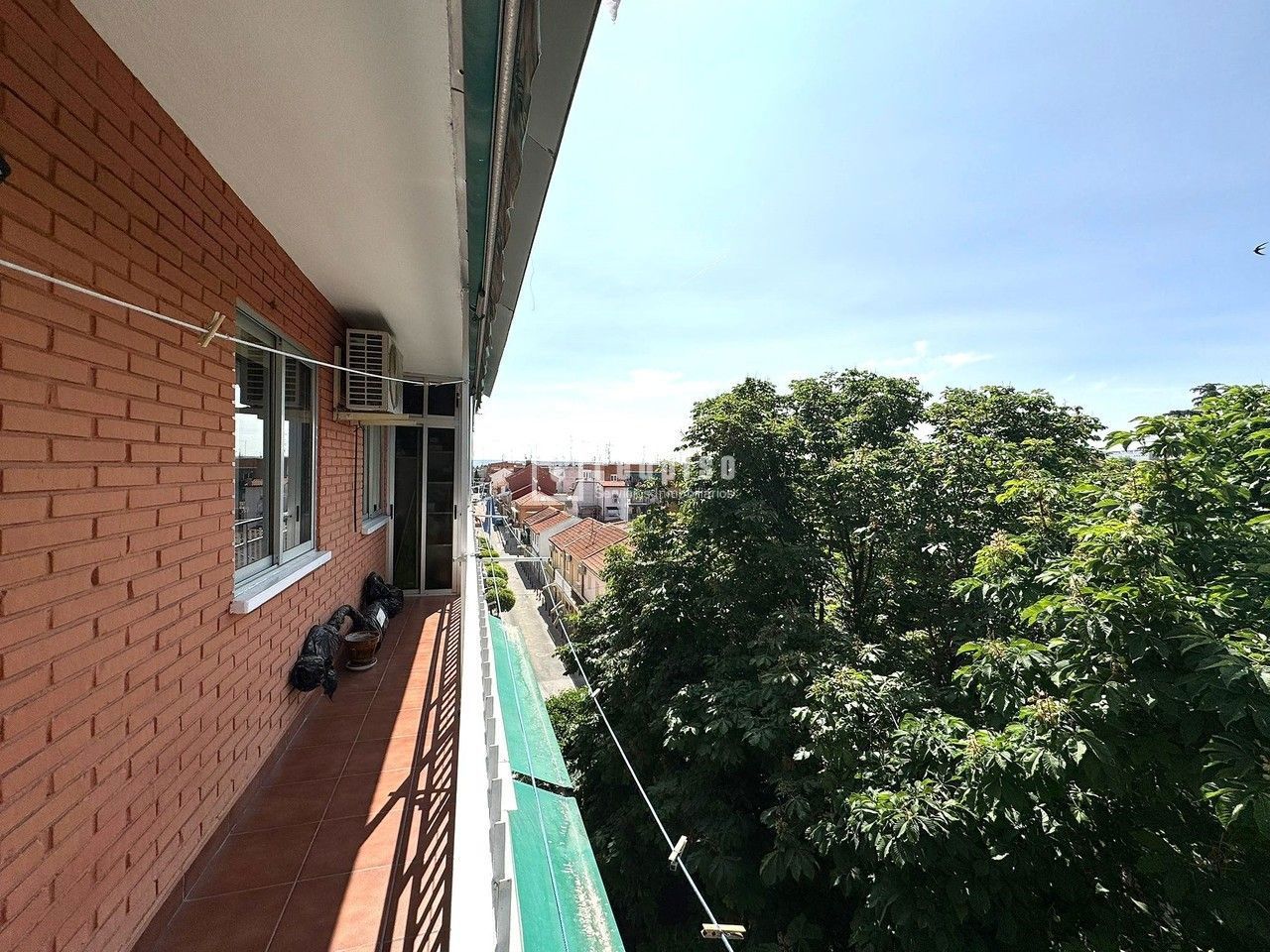 Piso en venta en  calle de Antonio Machado, Coslada, Madrid  14/17