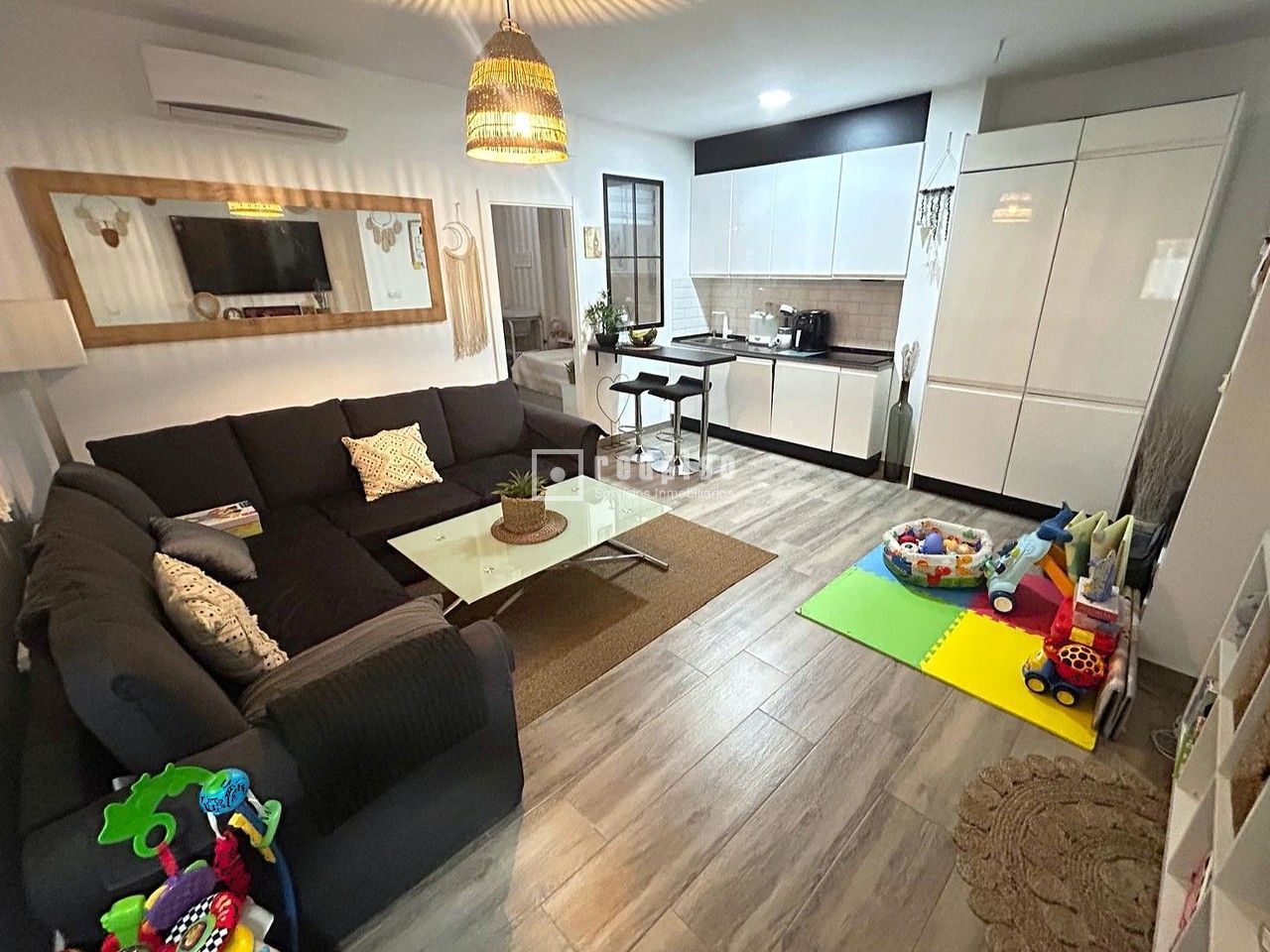 Piso en venta en  Coslada, Madrid  4/16