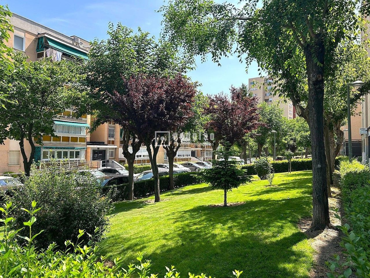 Piso en venta en  Coslada, Madrid  16/16