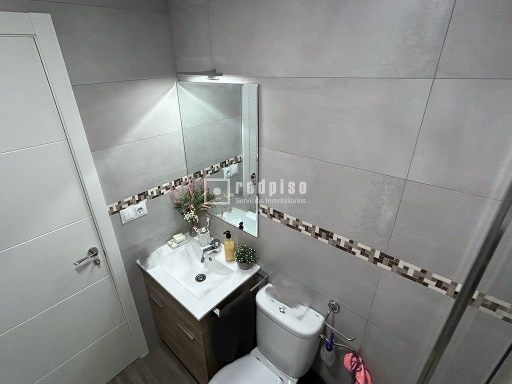 Piso en venta en  Coslada, Madrid  14/16