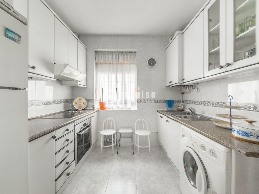 Piso en venta en calle De Antonio Toledano, Madrid, Madrid 11/25