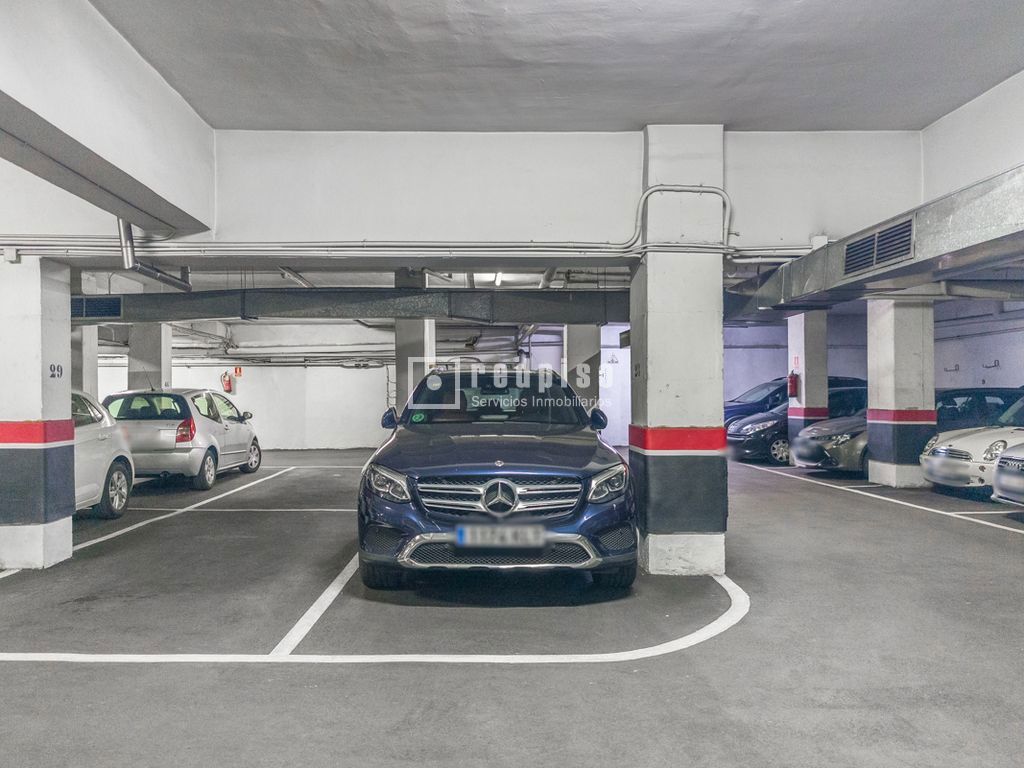 Piso en venta en calle De Antonio Toledano, Madrid, Madrid 24/25