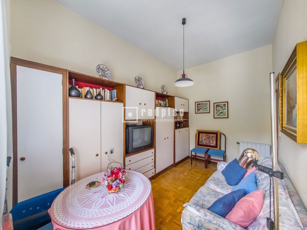 Piso en venta en calle De Antonio Toledano, Madrid, Madrid 22/25