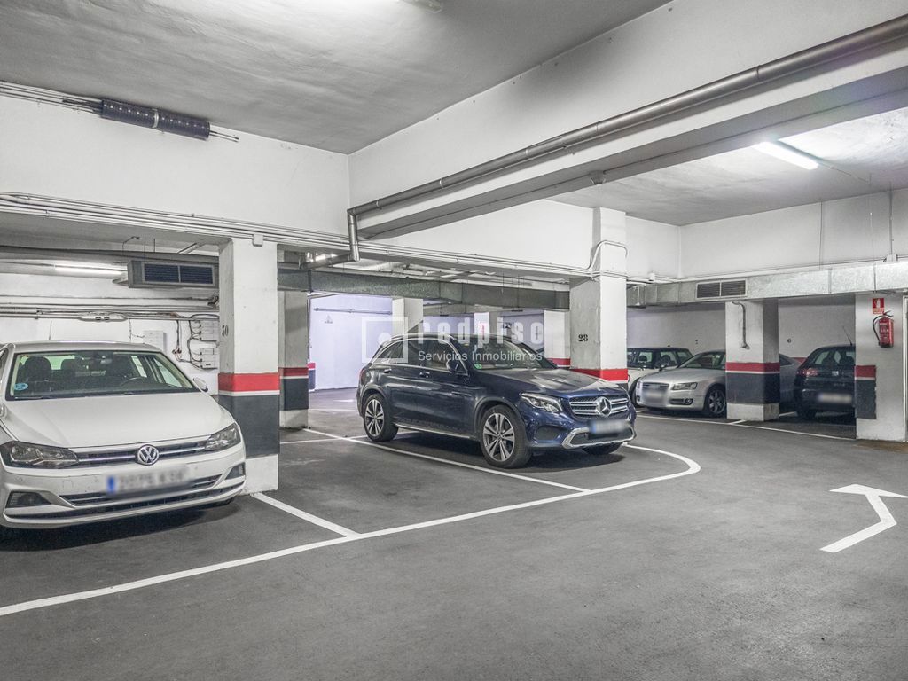 Piso en venta en calle De Antonio Toledano, Madrid, Madrid 25/25