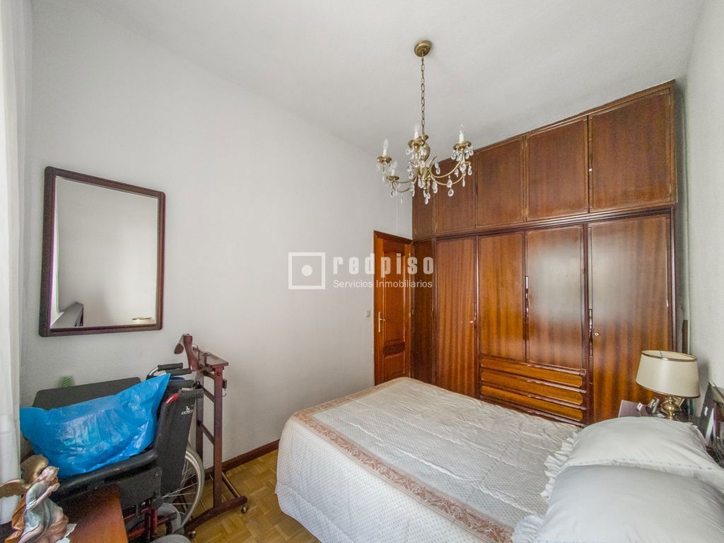 Piso en venta en calle De Antonio Toledano, Madrid, Madrid 16/25