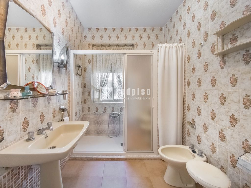 Piso en venta en calle De Antonio Toledano, Madrid, Madrid 17/25