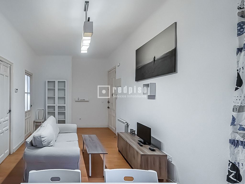 Piso en alquiler en calle De Bretón De Los Herreros, Chamberí, Madrid 6/29