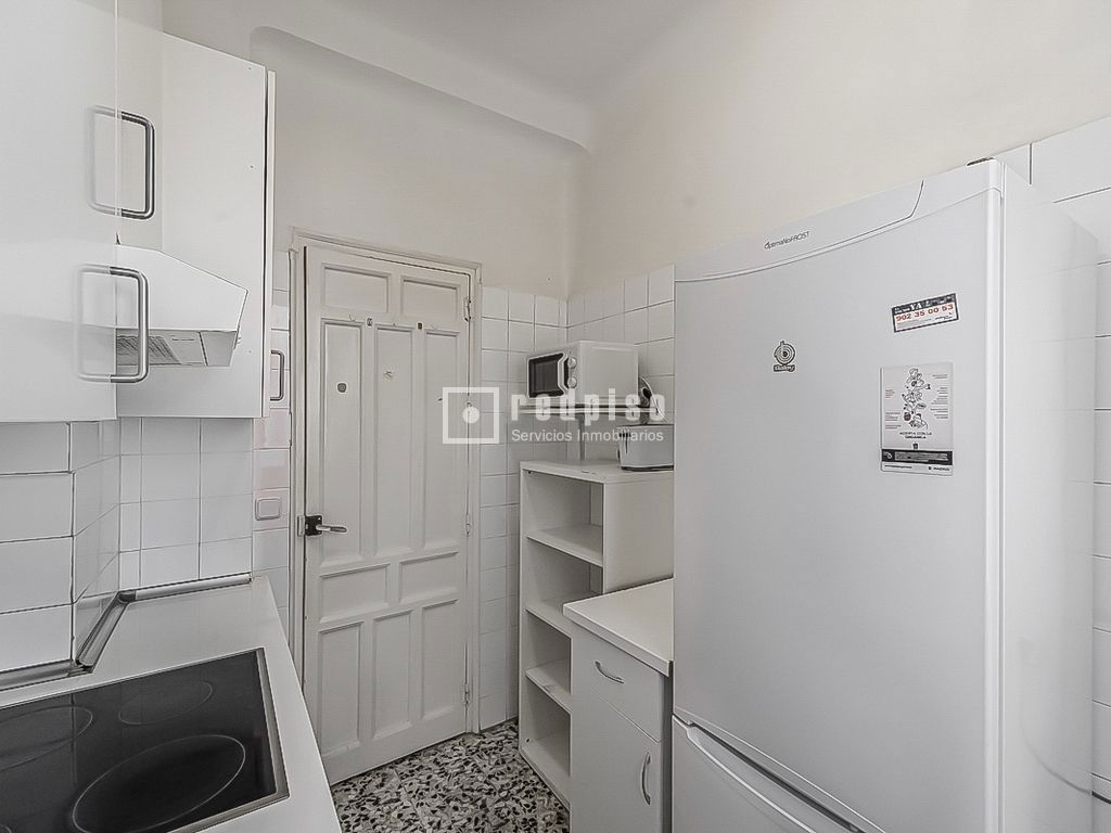 Piso en alquiler en calle De Bretón De Los Herreros, Chamberí, Madrid 15/29