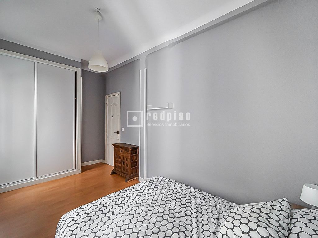 Piso en alquiler en calle De Bretón De Los Herreros, Chamberí, Madrid 20/29