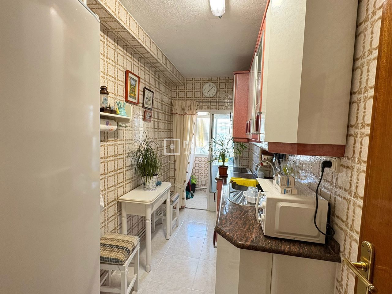 Piso en venta en calle De Moncada, Villaverde, Madrid 10/21