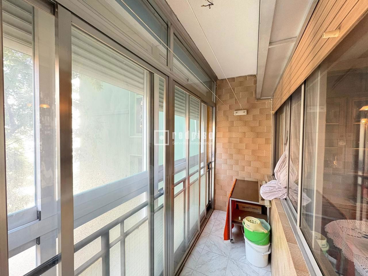 Piso en venta en calle De Burjasot, Villaverde, Madrid 5/19