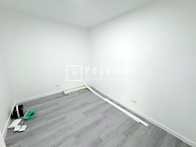 Piso en venta en calle De Mariano Benlliure, Madrid, Madrid 15/18