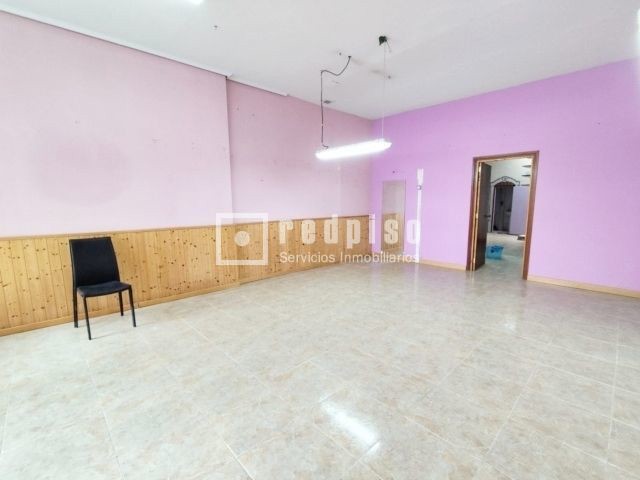 Local en alquiler en  calle de Alonso Núñez de Reinoso, Guadalajara  3/11