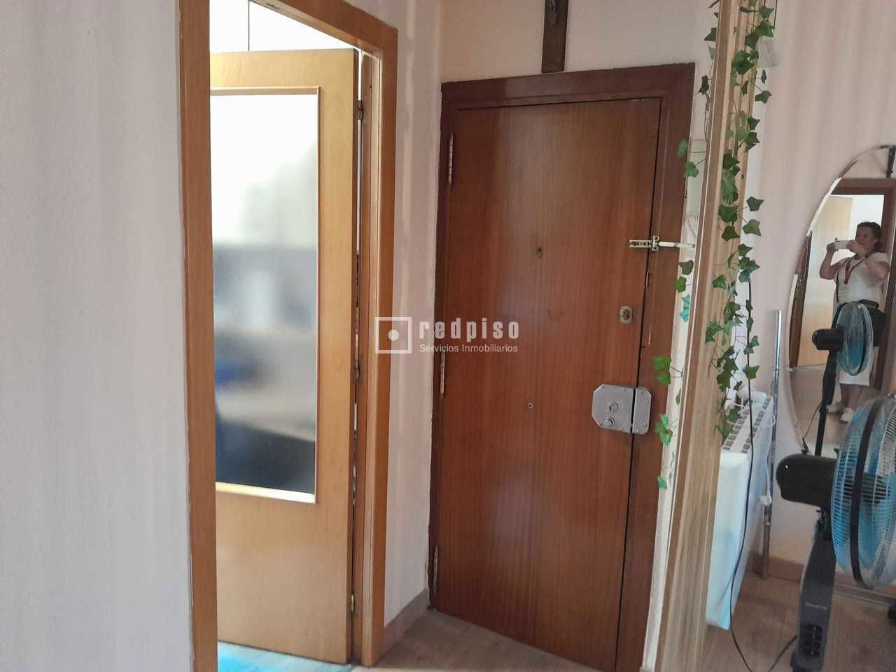 Piso en venta en calle De Benimamet, Madrid, Madrid 5/16