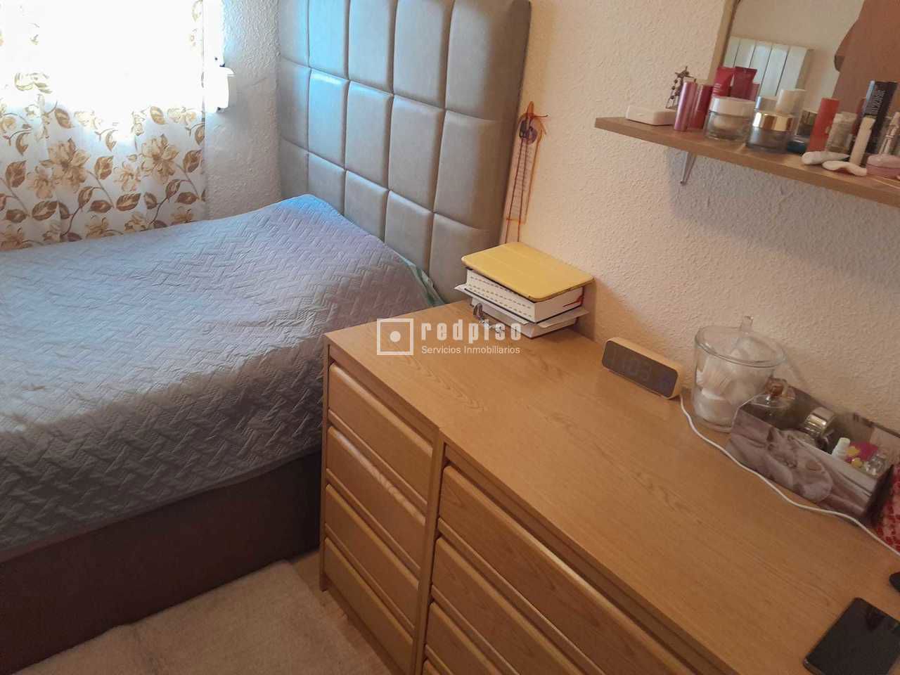 Piso en venta en calle De Benimamet, Madrid, Madrid 10/16