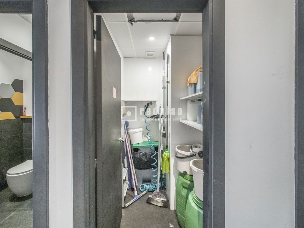 Local en alquiler en  calle del Mayorazgo de Duarte, Coslada, Madrid  23/31