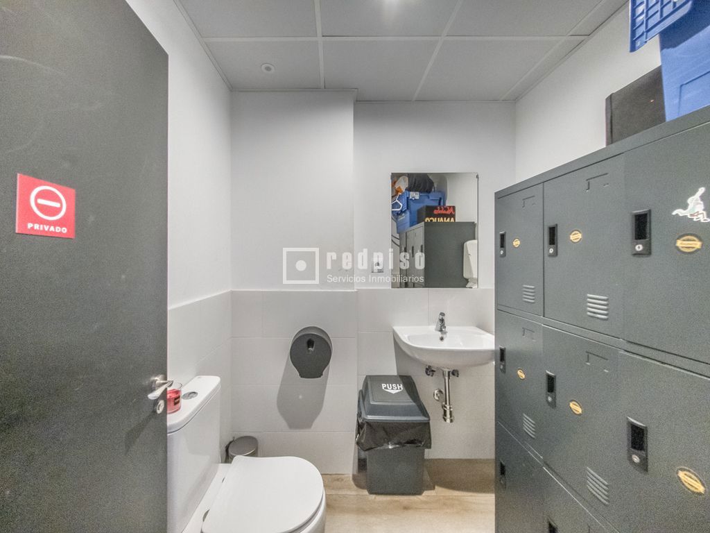 Local en alquiler en  calle del Mayorazgo de Duarte, Coslada, Madrid  24/31