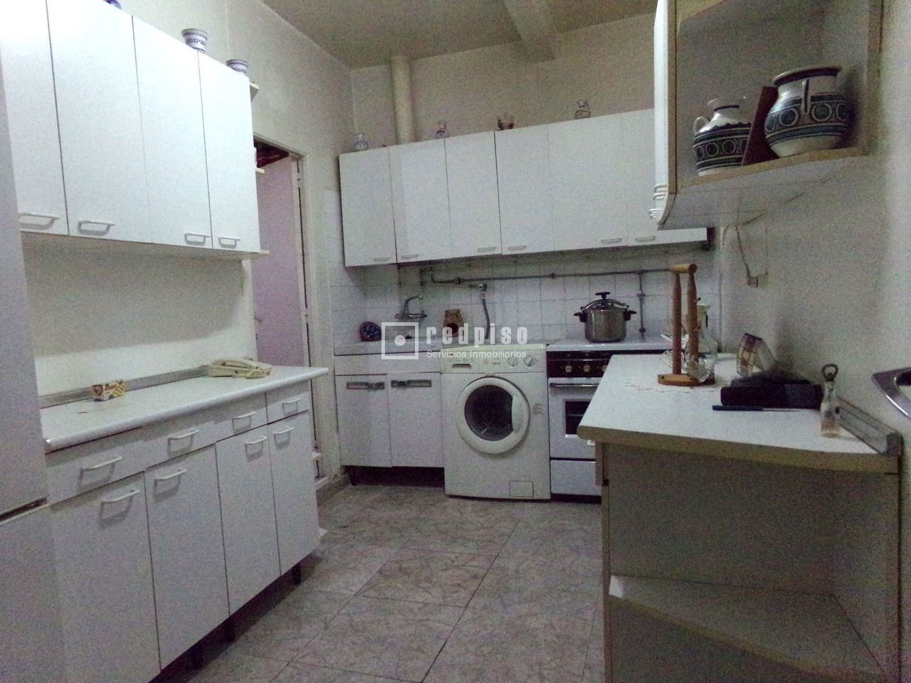 Casa en venta en  calle de la Escuela, Morata de Tajuña, Madrid  19/31