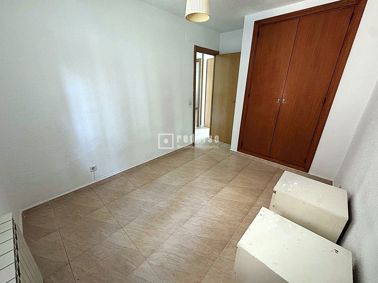 Piso en venta en  avenida de Zarauz, San Fernando de Henares, Madrid  13/18