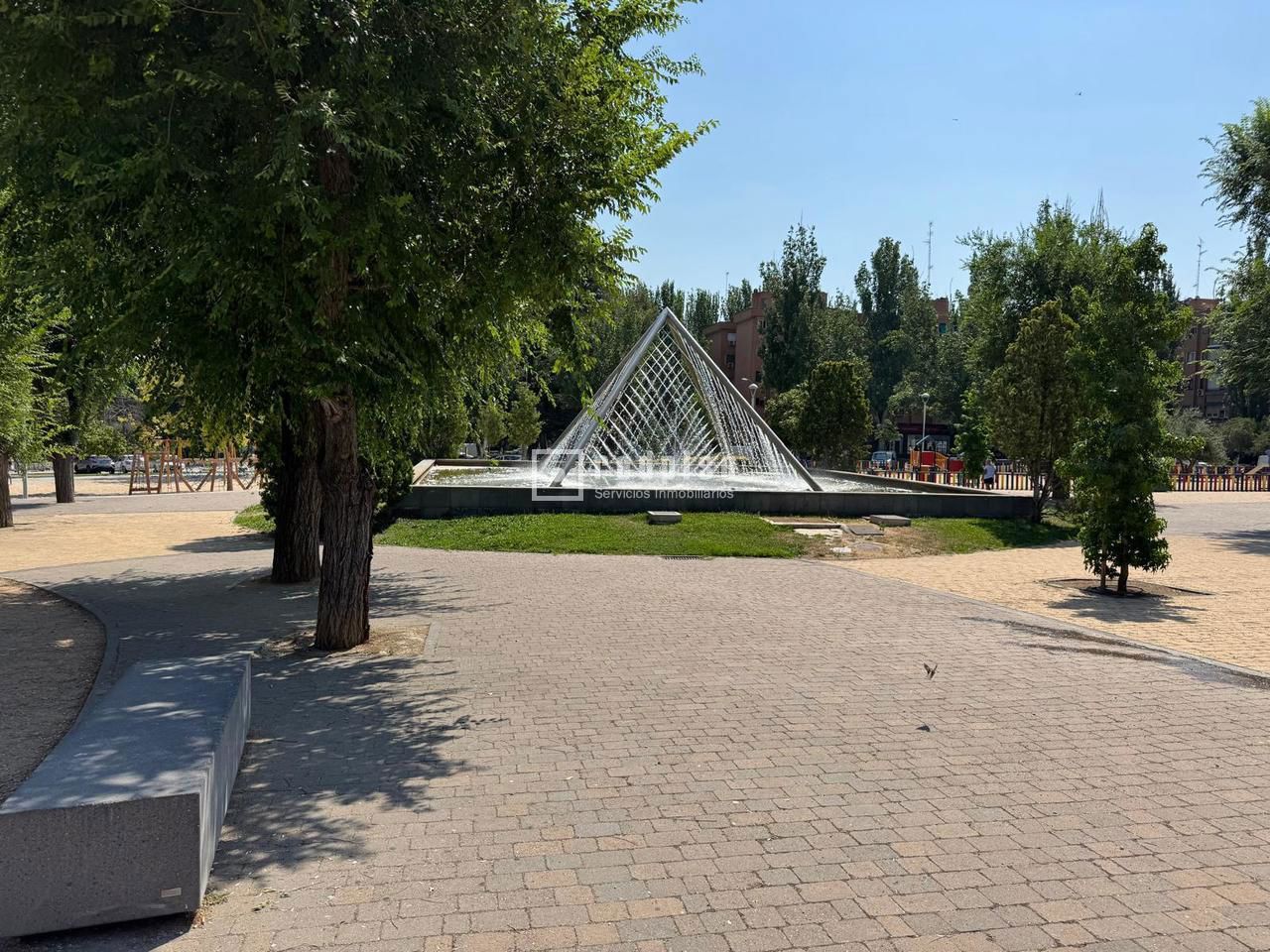 Piso en venta en  avenida de Zarauz, San Fernando de Henares, Madrid  18/18