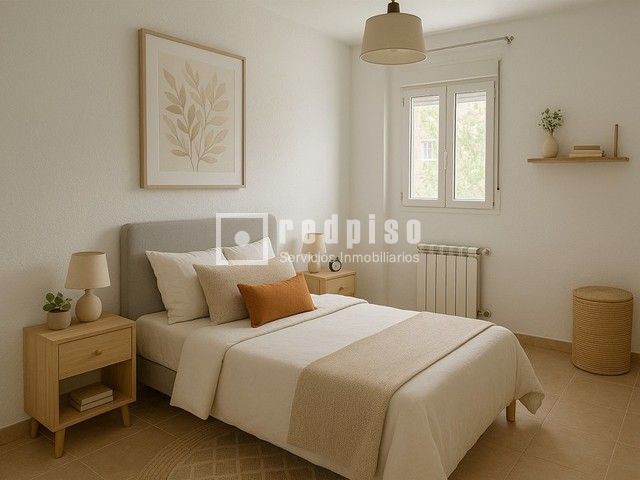 Piso en venta en  avenida de Zarauz, San Fernando de Henares, Madrid  4/18