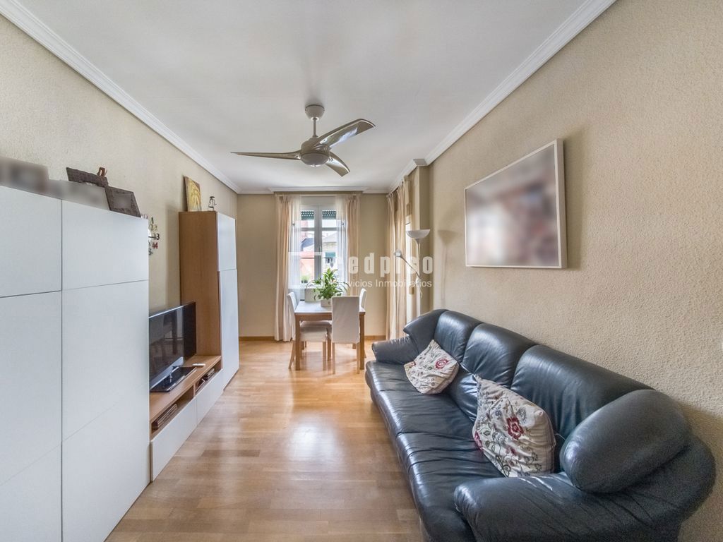 Piso en venta en calle De Antonio Toledano, Madrid, Madrid 3/23