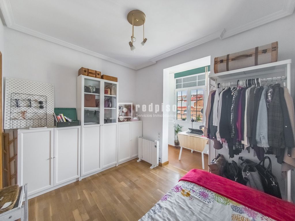 Piso en venta en calle De Antonio Toledano, Madrid, Madrid 17/23
