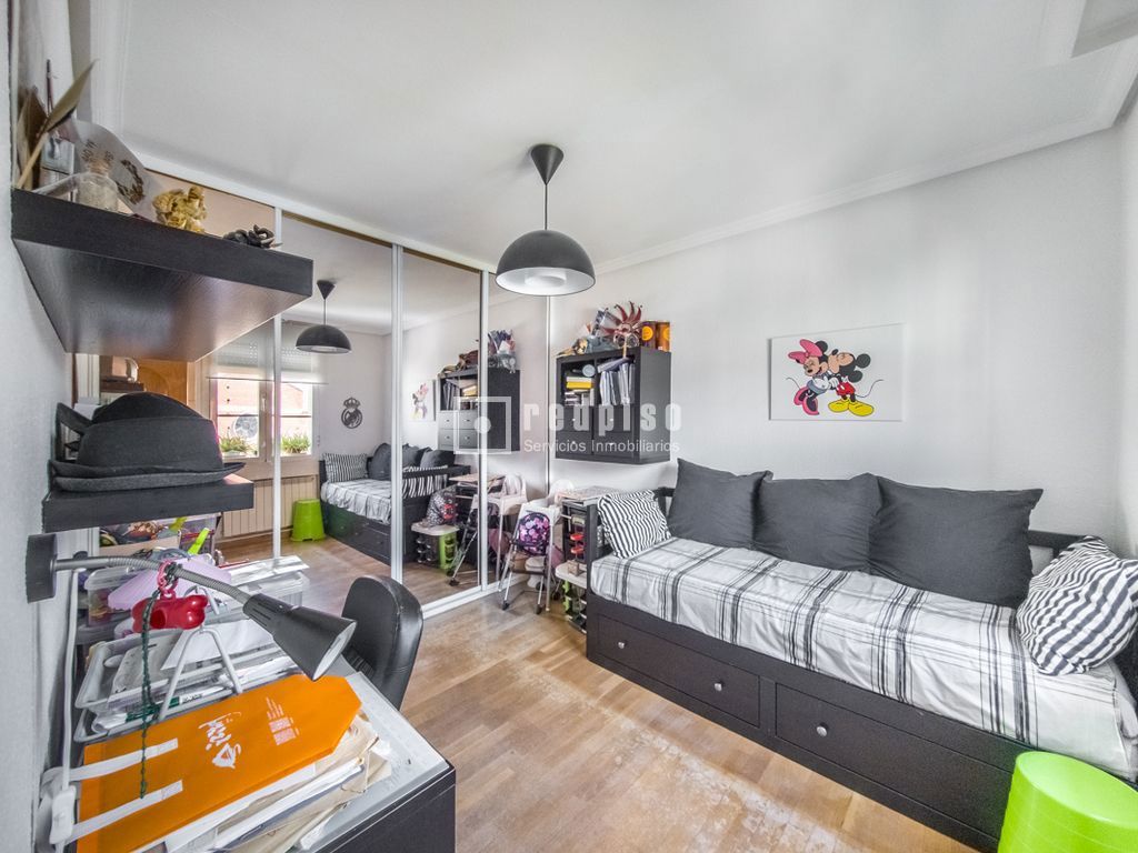 Piso en venta en calle De Antonio Toledano, Madrid, Madrid 20/23