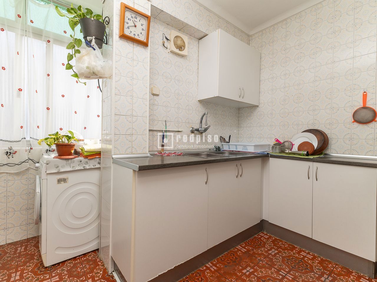 Piso en venta en calle Santos Justó Y Pastor, El Llano Del Real, Valencia 8/30