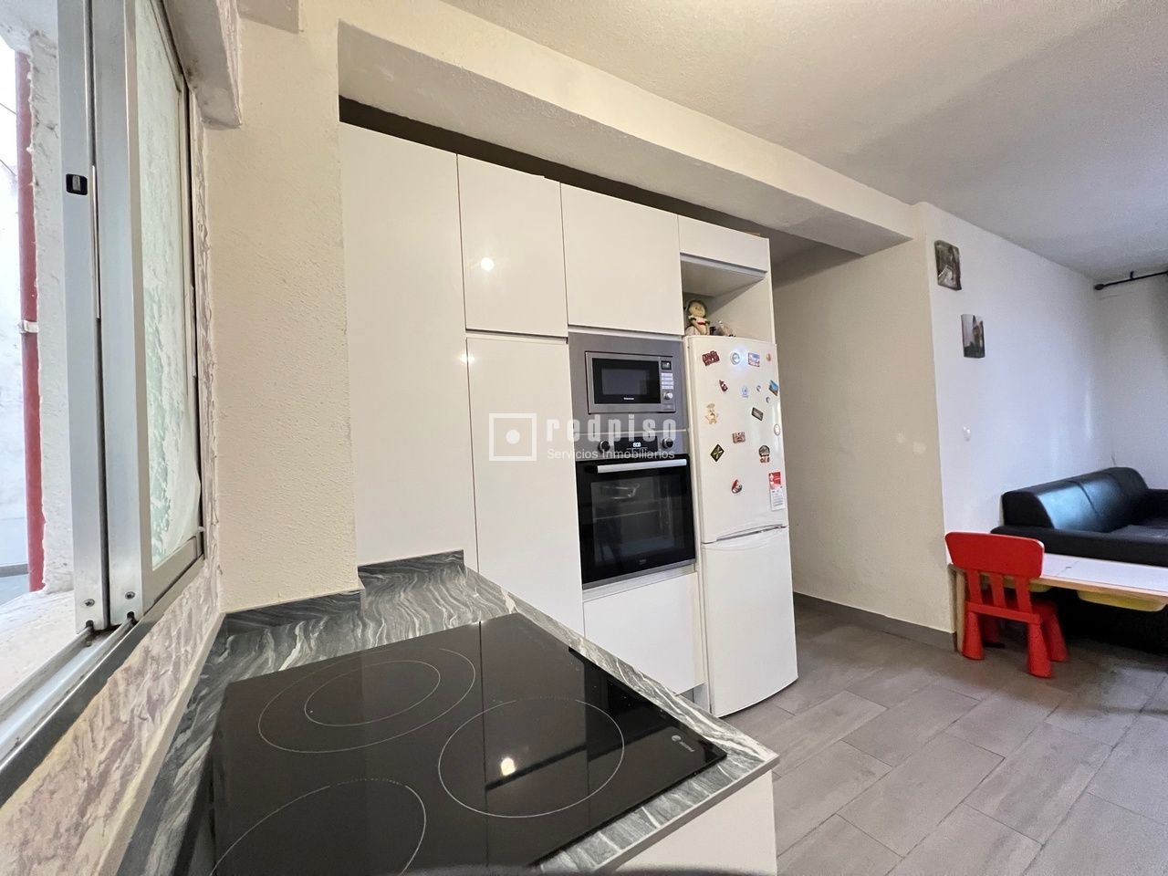 Piso en venta en Zarzaquemada, Madrid 4/15