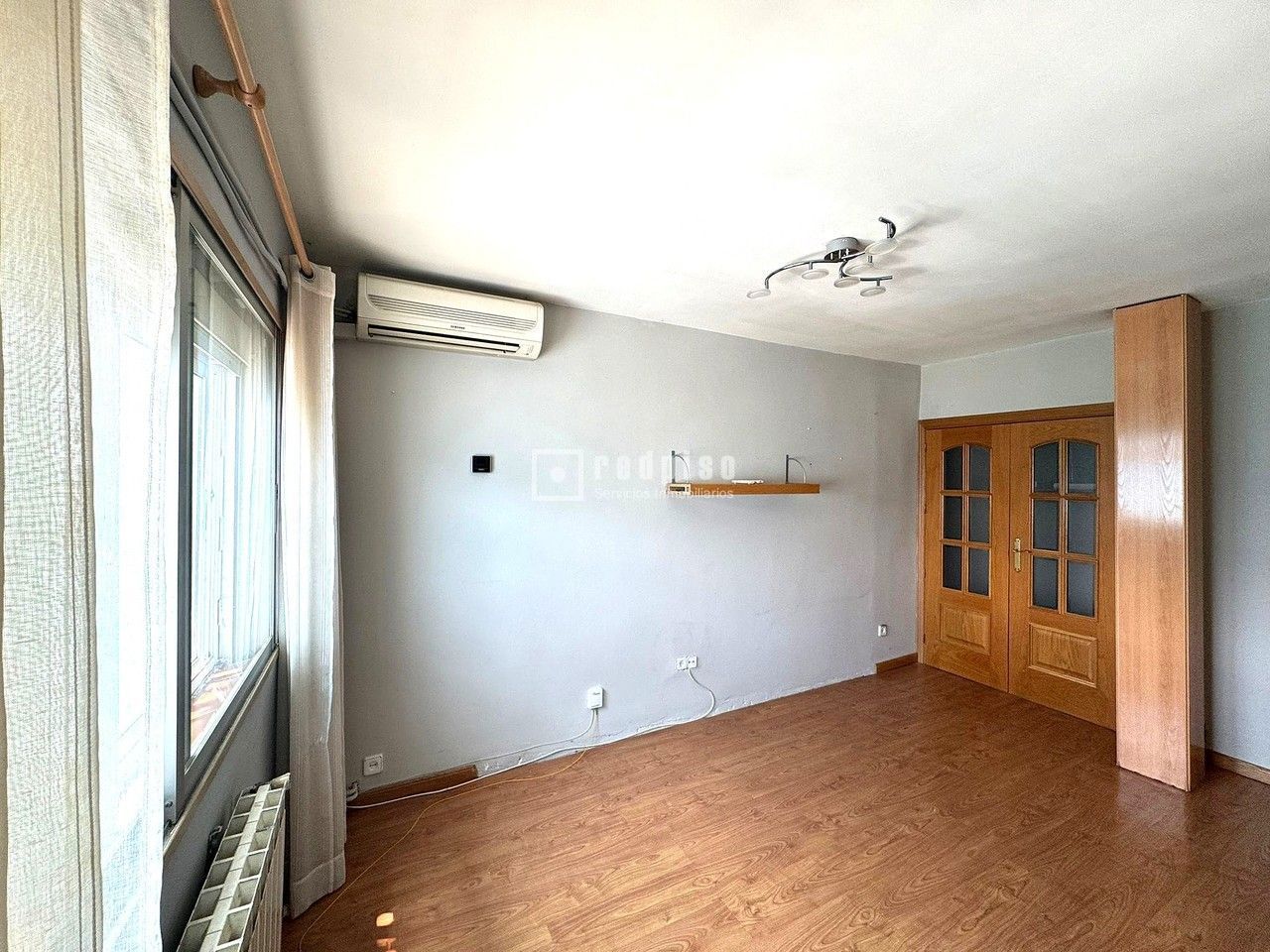 Piso en venta en  avenida Francfort, Coslada, Madrid  7/24