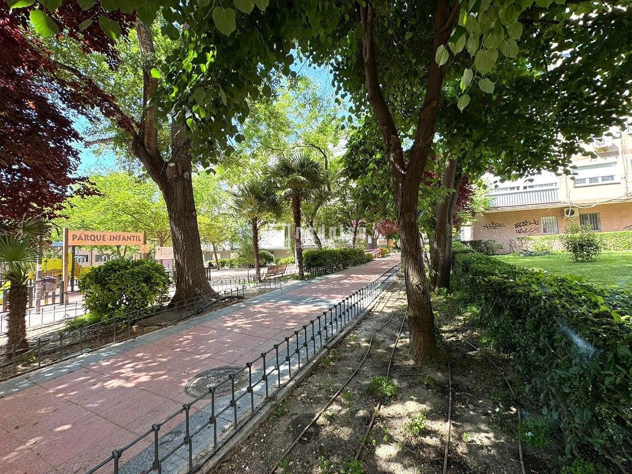 Piso en venta en  avenida Francfort, Coslada, Madrid  24/24