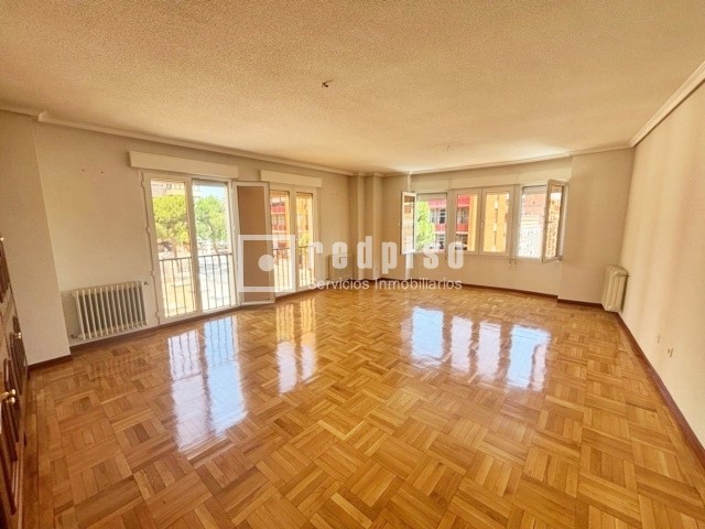 Piso en venta en  calle Vizcondesa del Jorbalan, Guadalajara  1/1