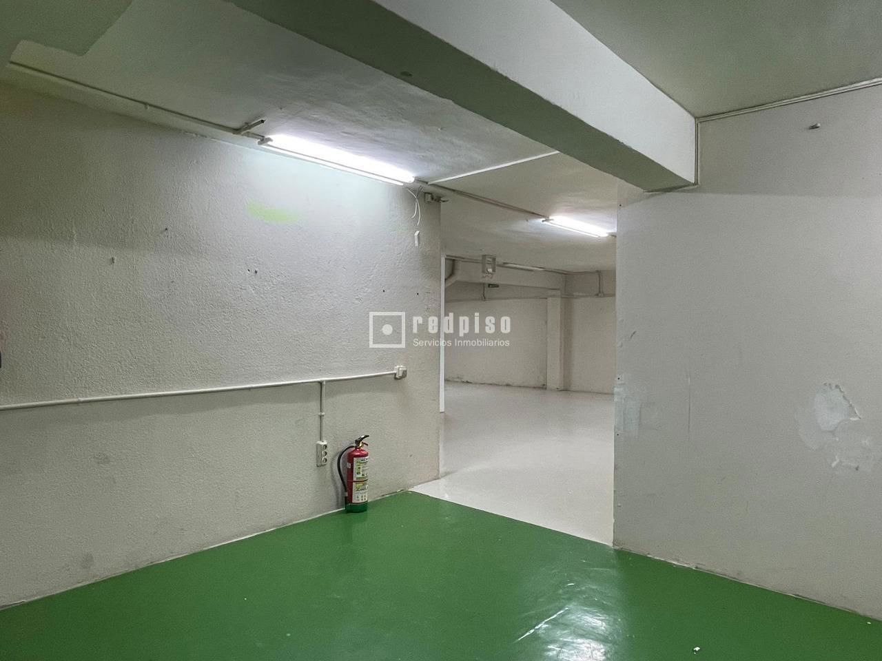 Local en alquiler en  calle de Cristóbal Bordiú, Chamberí, Madrid  20/26