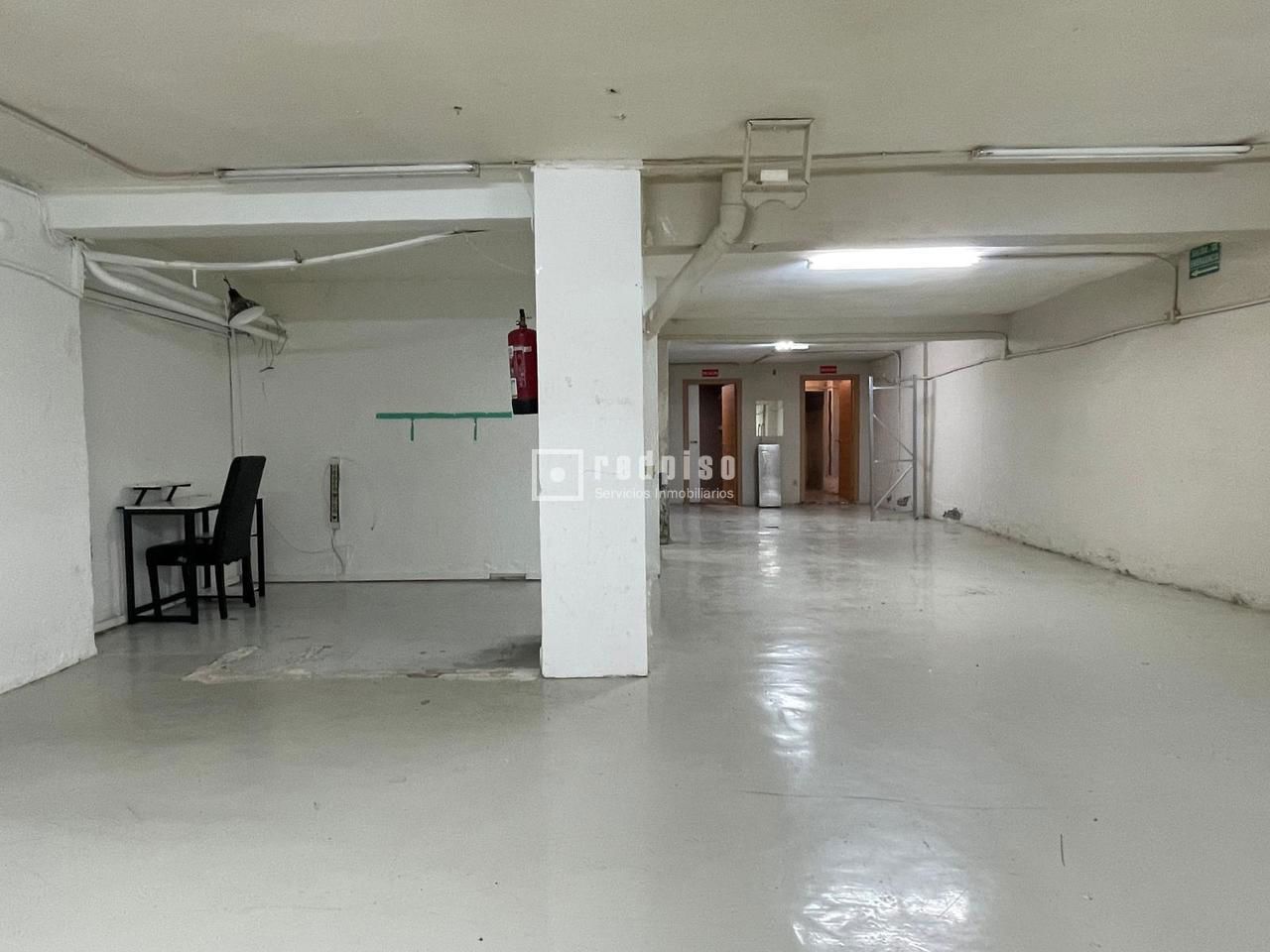 Local en alquiler en  calle de Cristóbal Bordiú, Chamberí, Madrid  14/26