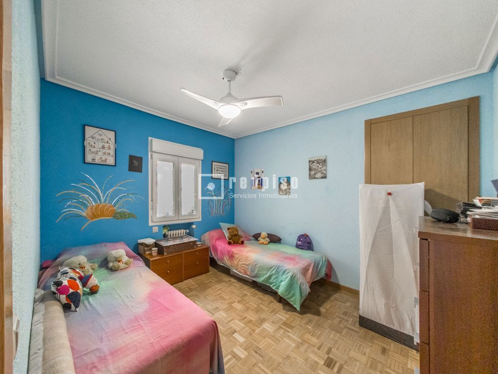 Piso en venta en calle De Antonio Toledano, Madrid, Madrid 19/27