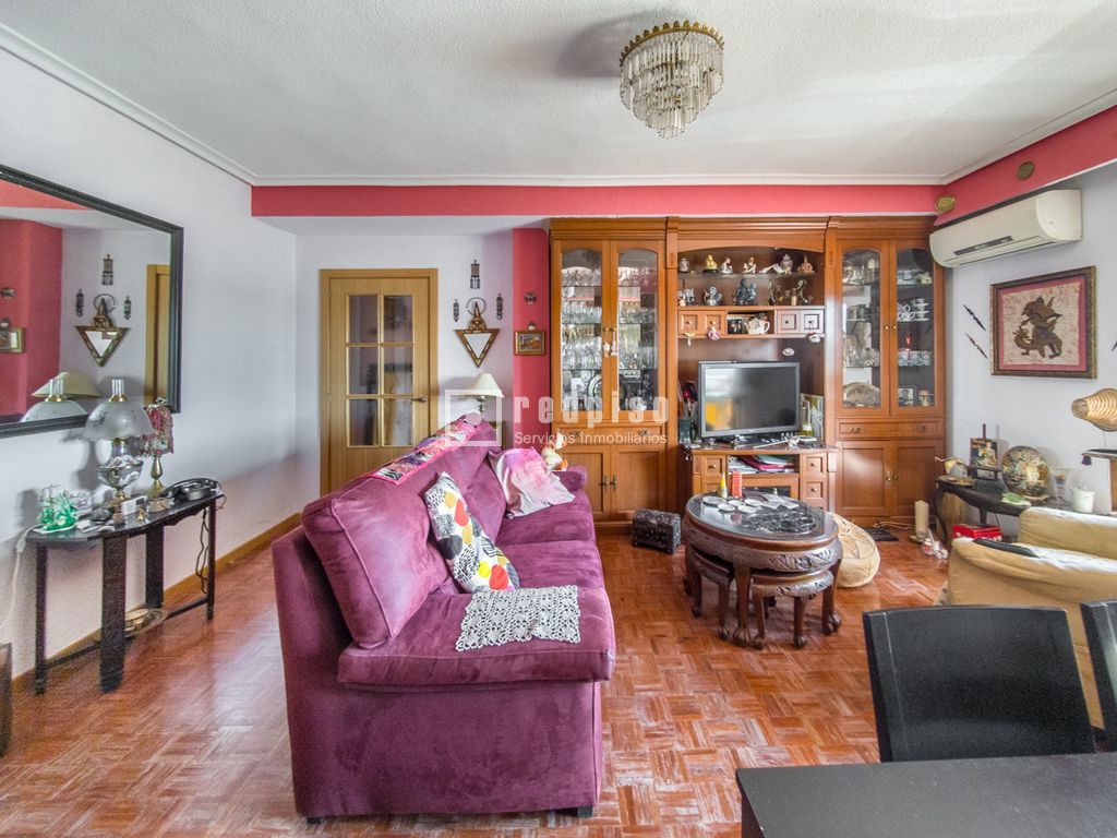 Piso en venta en calle De Antonio Toledano, Madrid, Madrid 11/27